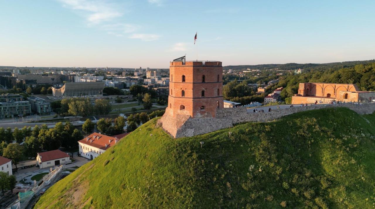 4work & Leisure I Self-checkin I 3parking I Station District - Simpletone Vilnius